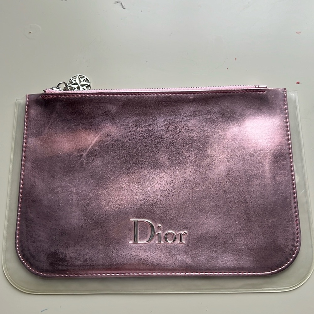 Dior pouch